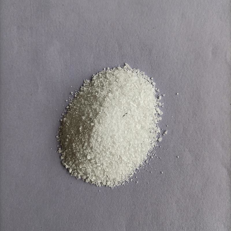 एल्यूमीनियम, एल्यूमीनियम मिश्र धातु और स्टेनलेस स्टील, पोटेशियम क्रायोलाइट के लिए ब्राज़िंग फ्लक्स के रूप में उपयोग किया जाता है