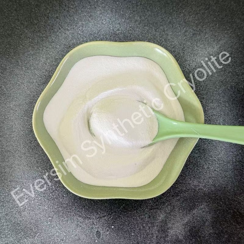 रासायनिक उत्पाद सिंथेटिक क्रायोलाइट Na3AlF6 घर्षण उद्योग के लिए आणविक भार 209.94